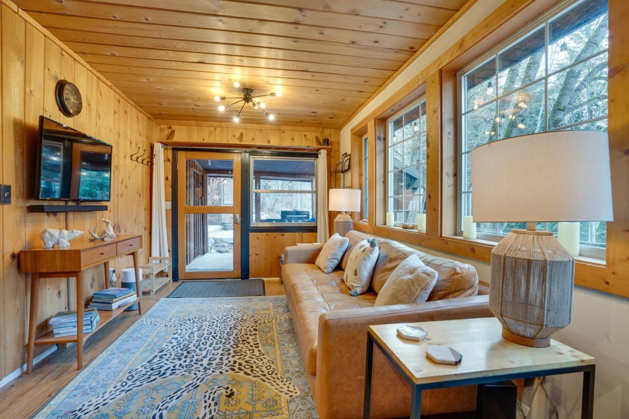Leavenworth Cabin With Private Hot Tub! المظهر الخارجي الصورة