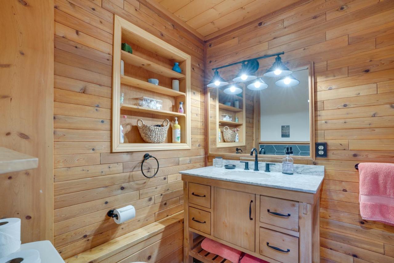 Leavenworth Cabin With Private Hot Tub! المظهر الخارجي الصورة
