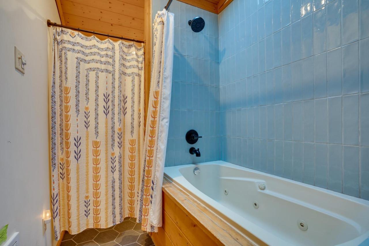 Leavenworth Cabin With Private Hot Tub! المظهر الخارجي الصورة