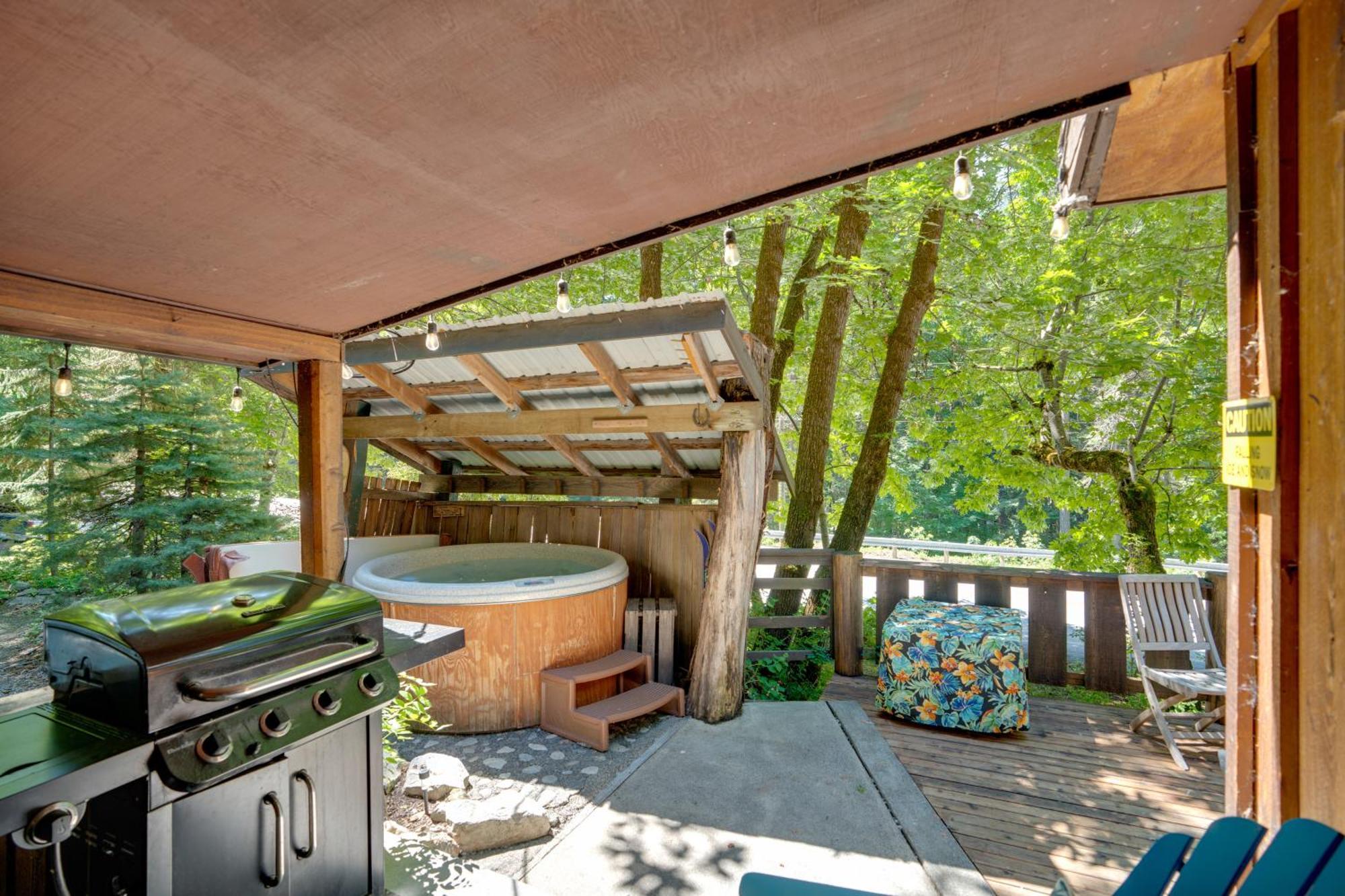 Leavenworth Cabin With Private Hot Tub! المظهر الخارجي الصورة